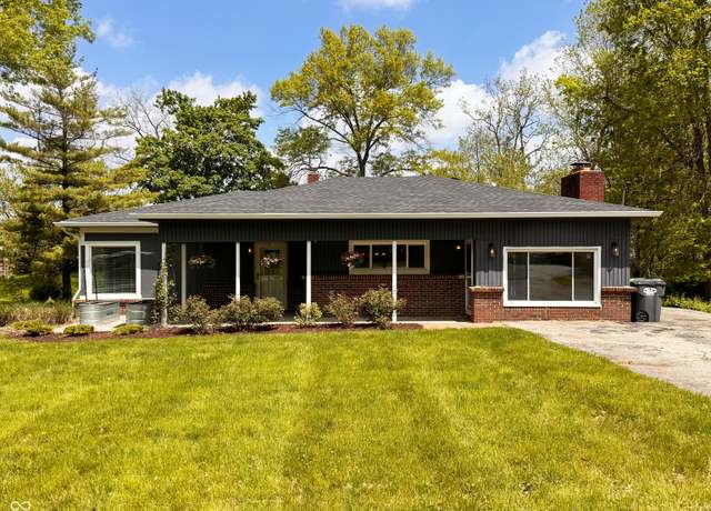 Property at 406 Frst Pk Dr N, Greenwood, IN 46142, 2 beds, 2 baths