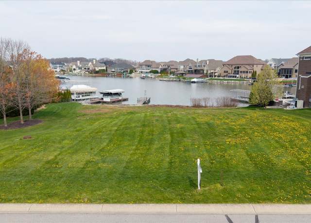 Property at 13612 Kingston Dr, Fishers, IN 46055