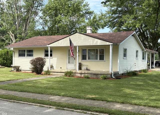 Property at 554 N Maple St, Pittsboro, IN 46167, 3 beds, 2 baths