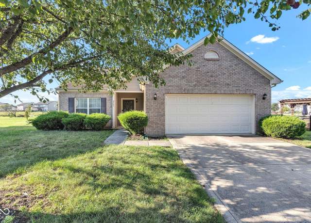Property at 2349 Cole Wood Cir, Indianapolis, IN 46239, 3 beds, 2 baths