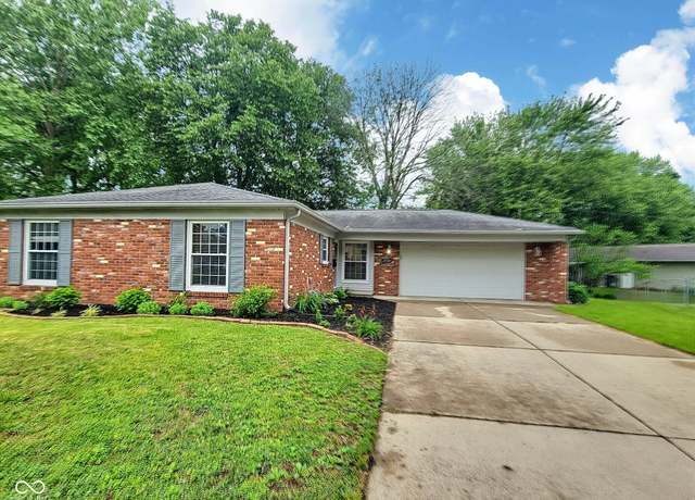 Property at 2741 Fairlawn Dr, Columbus, IN 47203, 3 beds, 2 baths
