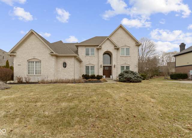 Property at 4627 Ridgewood Dr, Zionsville, IN 46077, 4 beds, 4.5 baths