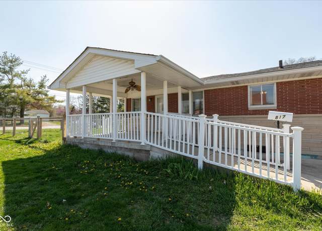 Property at 817 Shadowlawn Ave, Greencastle, IN 46135, 4 beds, 2.5 baths