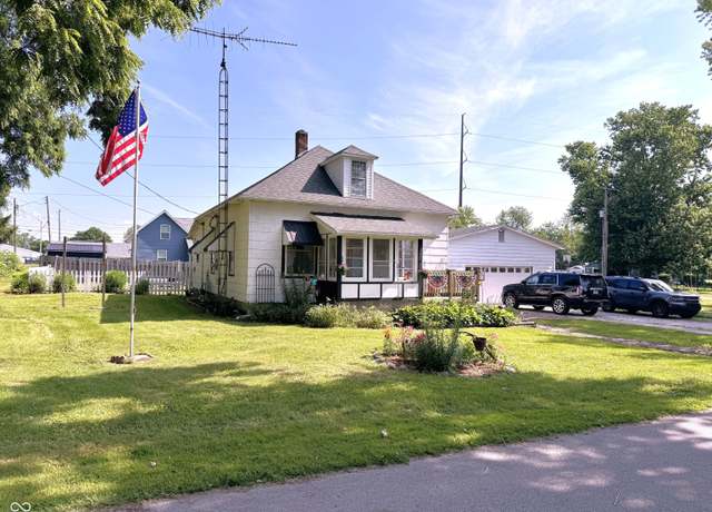 Property at 107 E 4th St, Otterbein, IN 47970, 3 beds, 1 bath