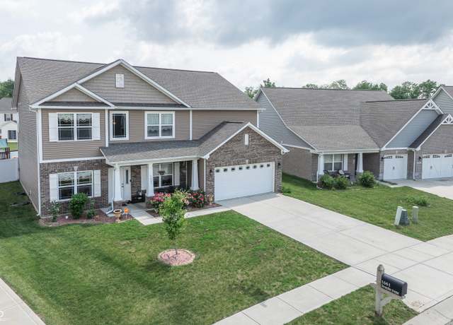 Property at 1661 Devonshire Ave, Avon, IN 46123, 4 beds, 2.5 baths