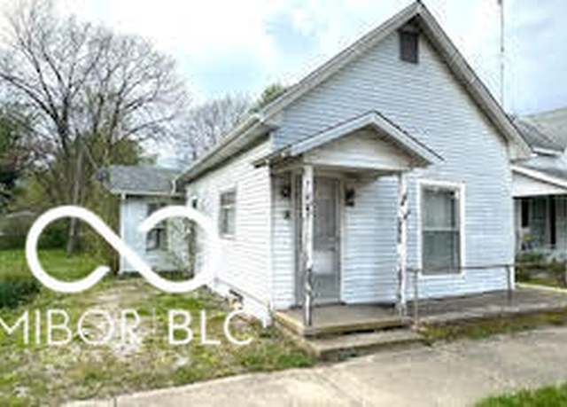 Property at 822 Main St, Hope, IN 47246, 1 bed, 1 bath
