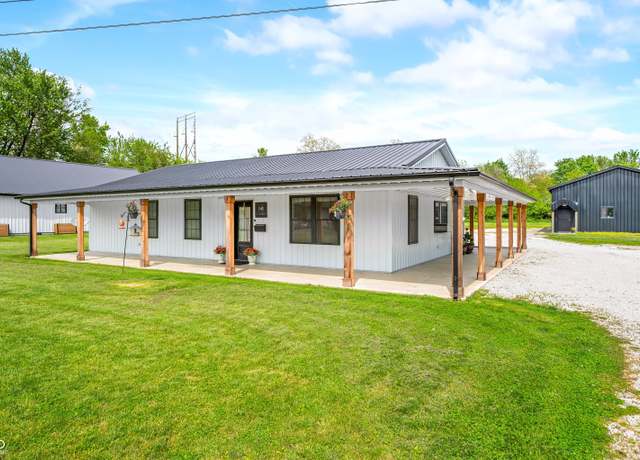 Property at 141 W 10th St, Seymour, IN 47274, 3 beds, 2 baths