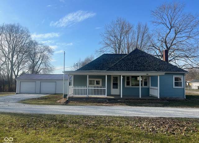 Property at 11037 N Burton Pl, Clinton, IN 47842, 3 beds, 1 bath