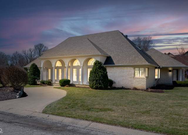 Property at 6520 Forrest Commons Blvd, Indianapolis, IN 46227, 4 beds, 2.5 baths
