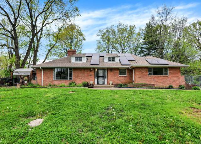 Property at 3975 Denwood Dr, Indianapolis, IN 46226, 4 beds, 3 baths