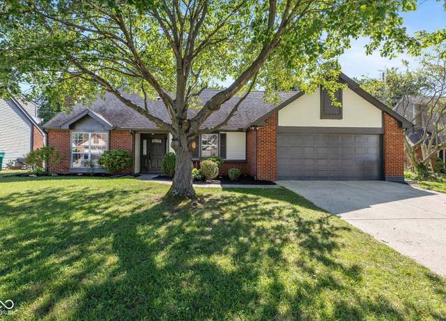 Property at 935 Johnathan Dr, Plainfield, IN 46168, 3 beds, 2 baths