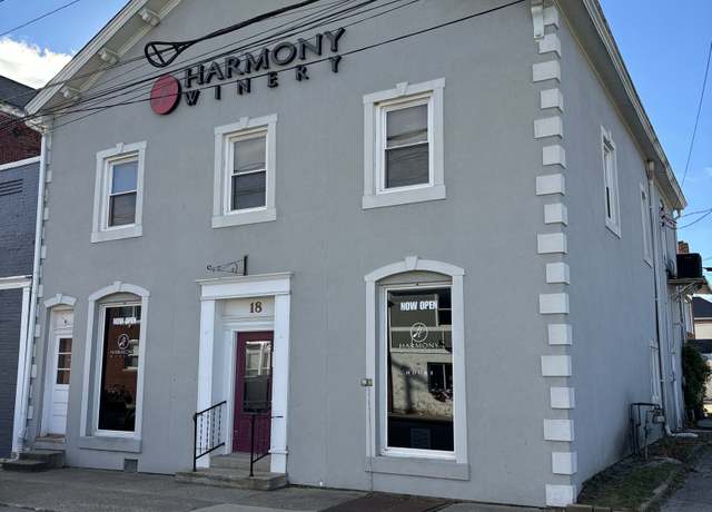 Property at 18 N Jefferson St, Knightstown, IN 46148, 2 beds, 1 bath