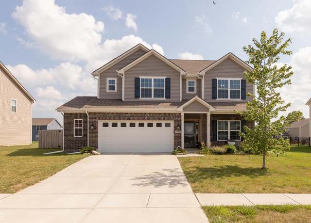 Property at 1079 Long Stand Dr, Greenwood, IN 46143, 4 beds, 2.5 baths