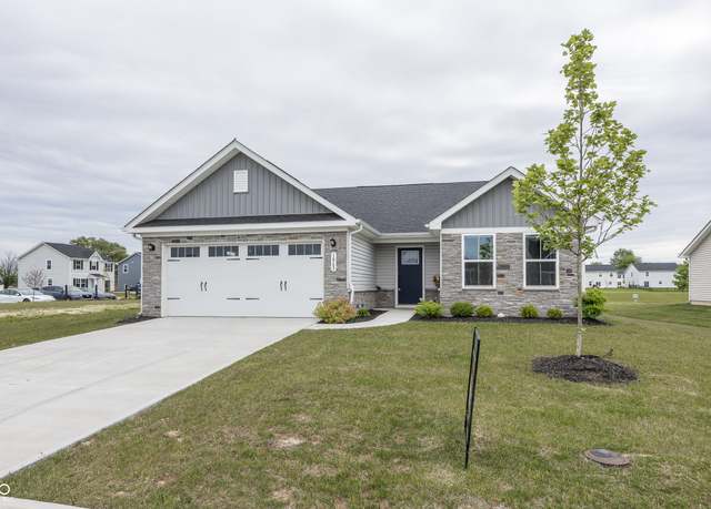 Property at 1863 River Birch Dr, Greenfield, IN 46140, 3 beds, 2 baths