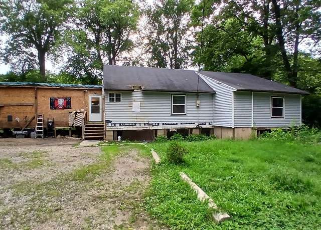 Property at 3681 W 100 N, Columbus, IN 47201, 3 beds, 2 baths
