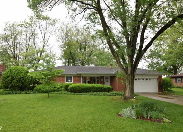 Property at 2205 Everett St, Crawfordsville, IN 47933, 3 beds, 1.5 baths