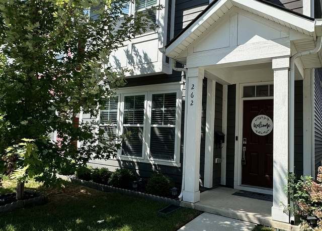 Property at 262 N Warman Ave, Indianapolis, IN 46222, 3 beds, 2.5 baths