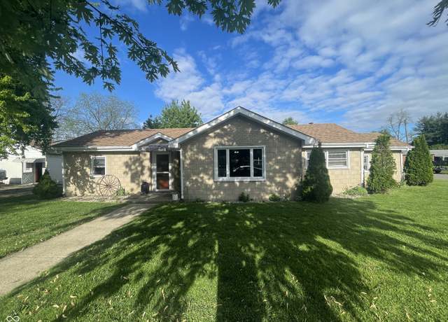 Property at 1122 Shelby St, Shelbyville, IN 46176, 3 beds, 2 baths