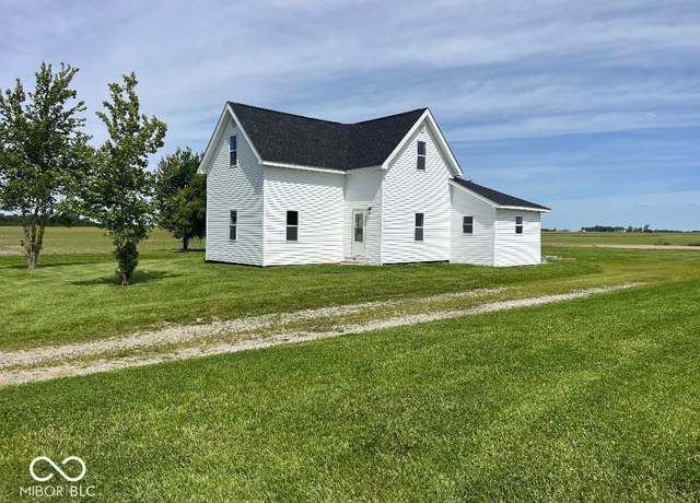 Property at 10270 E County Road 500 N, Forest, IN 46039, 3 beds, 2 baths
