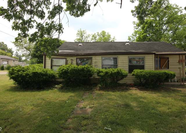 Property at 1325 N Gavin St, Muncie, IN 47303, 3 beds, 1 bath