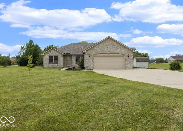 Property at 7027 W 200 S, New Palestine, IN 46163, 3 beds, 2 baths