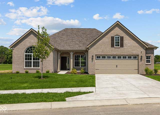 Property at 10502 Oak Bend Blvd, Indianapolis, IN 46239, 3 beds, 2 baths