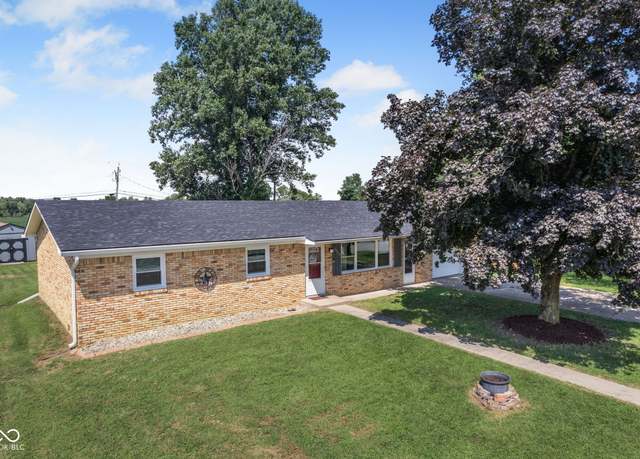 Property at 1840 Lynn Dr, Martinsville, IN 46151, 3 beds, 1.5 baths