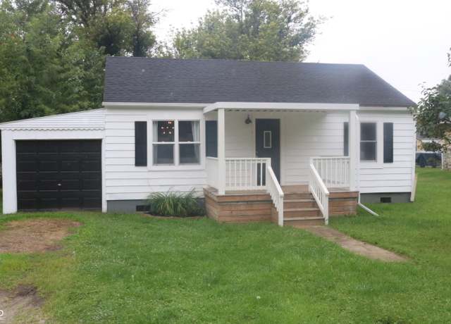 Property at 2312 E 22nd St, Muncie, IN 47302, 2 beds, 1 bath