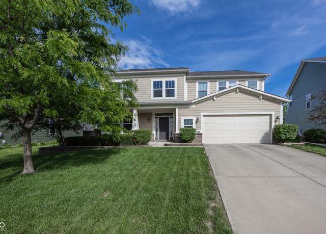 Property at 15710 Chapel Park Dr E, Noblesville, IN 46060, 5 beds, 2.5 baths