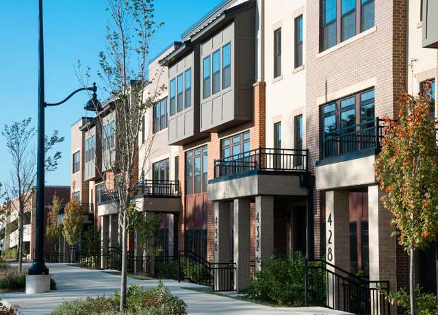 Property at 452 S Meridian St Unit B Bldg D, Greenwood, IN 46142, 3 beds, 2.5 baths