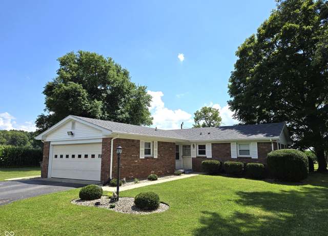 Property at 1598 S Thompson Rd, Shelbyville, IN 46176, 2 beds, 2 baths