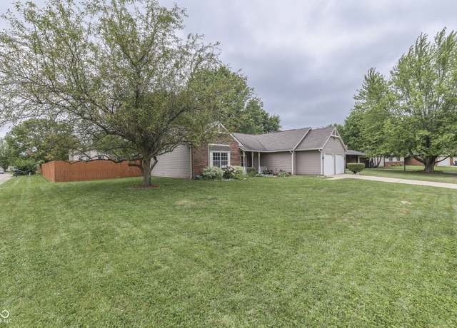 Property at 7556 Gunyon Ct, Indianapolis, IN 46237, 3 beds, 2 baths