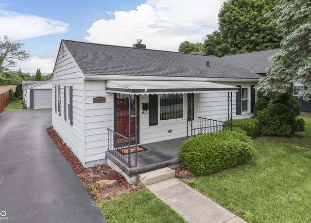 Property at 454 E Broadway St, Greenwood, IN 46143, 3 beds, 1.5 baths