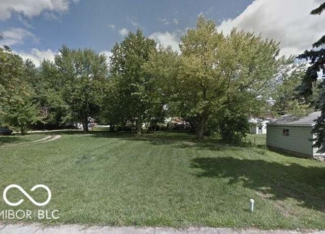 Property at 1806 Noble St, Anderson, IN 46016