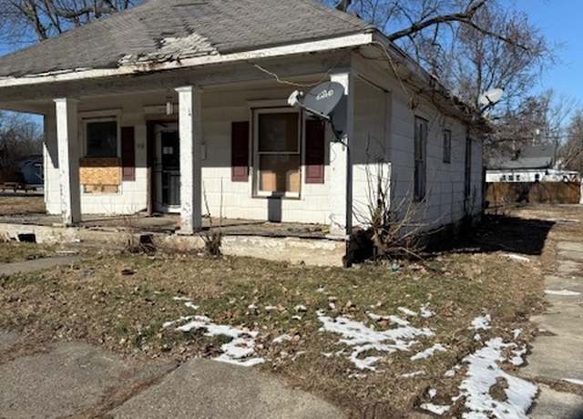 Property at 910 E Jefferson St, Kokomo, IN 46901, 2 beds, 1 bath