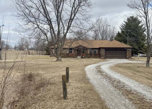 Property at 2497 E CR 675 N, Greencastle, IN 46135, 3 beds, 2.5 baths