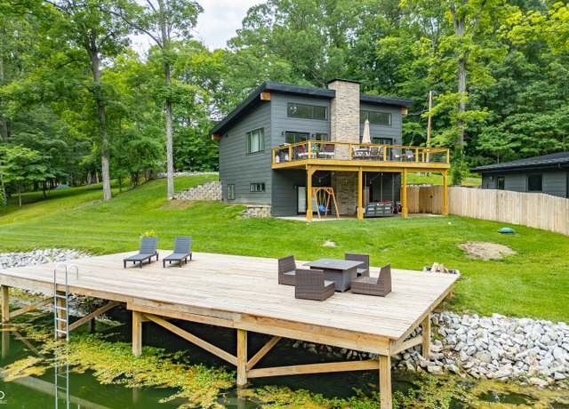 Property at 729 W Stopek Dr, Nineveh, IN 46164, 3 beds, 2.5 baths