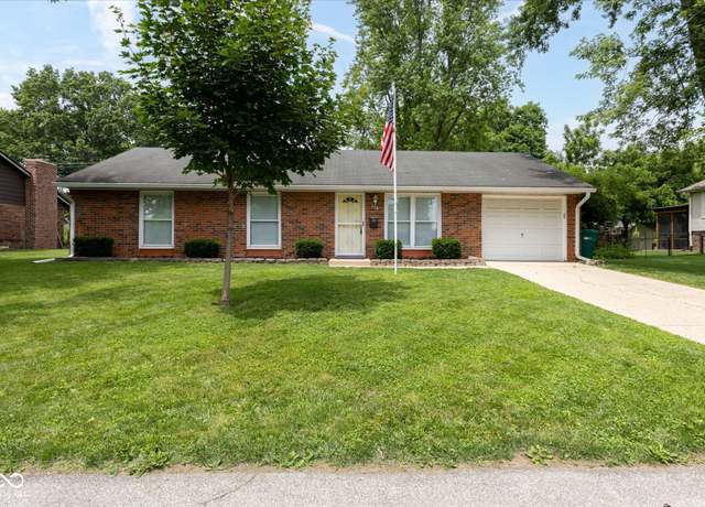 Property at 220 E Tilden Dr, Brownsburg, IN 46112, 3 beds, 1.5 baths
