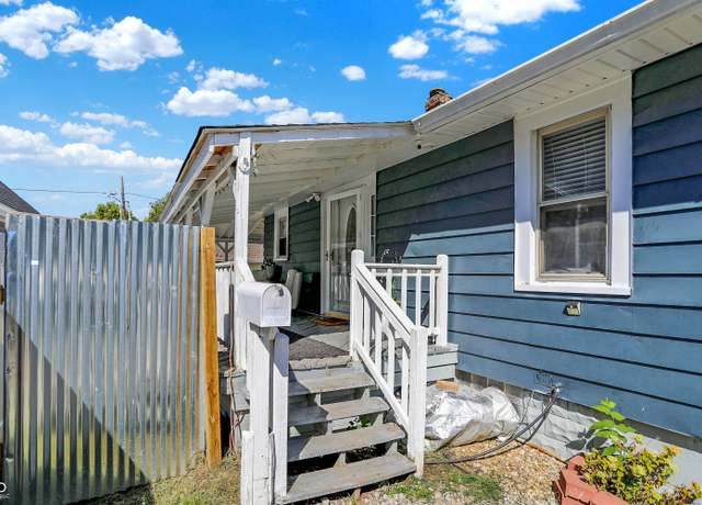 Property at 2030 N Livingston Ave, Indianapolis, IN 46222, 2 beds, 2.5 baths