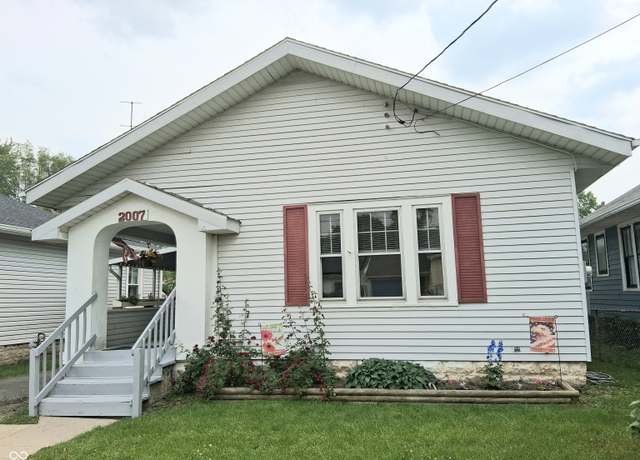 Property at 2007 Lincoln Ave, New Castle, IN 47362, 2 beds, 1 bath