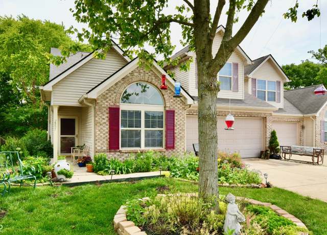 Property at 2805 Rylee Ct, Greenwood, IN 46143, 3 beds, 2 baths