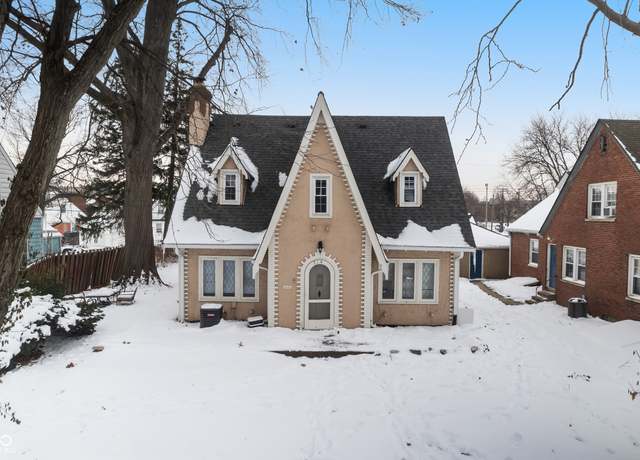 Property at 714 Berkley Rd, Indianapolis, IN 46208, 6 beds, 3 baths