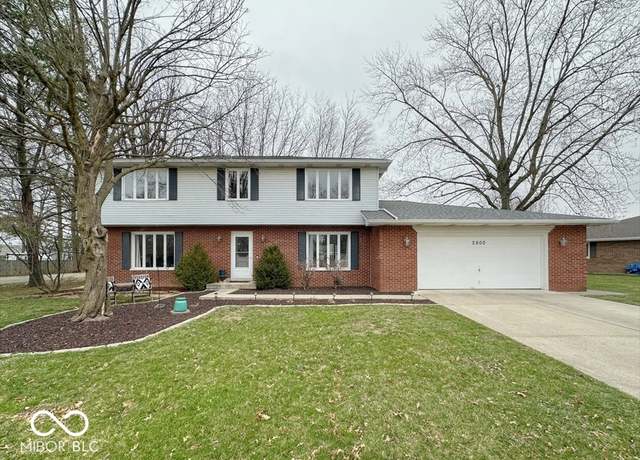 Property at 2800 Rockford Ln, Kokomo, IN 46902, 4 beds, 2.5 baths