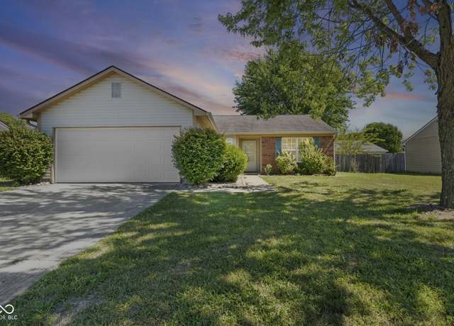 Property at 39 Meadow Creek East Blvd, Whiteland, IN 46184, 3 beds, 2 baths