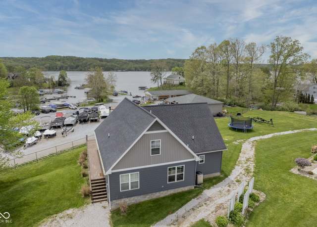Property at 9550 E Northshore Dr, Unionville, IN 47468, 4 beds, 3 baths