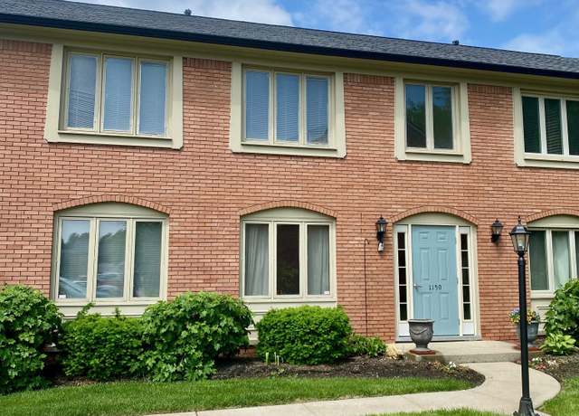 Property at 1150 Canterbury Ct Apt D, Indianapolis, IN 46260, 2 beds, 1 bath