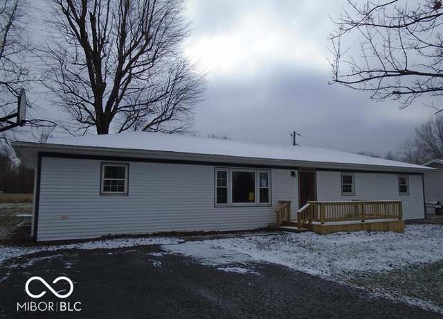 Property at 1557 W Booe Rd, Austin, IN 47102, 4 beds, 2 baths