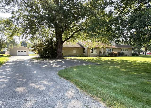 Property at 1202 S Washington St, Crawfordsville, IN 47933, 3 beds, 3 baths