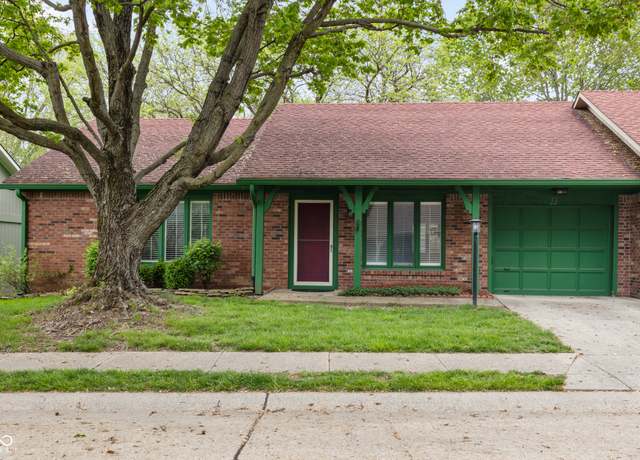 Property at 11 Woodacre Dr, Carmel, IN 46032, 2 beds, 2 baths