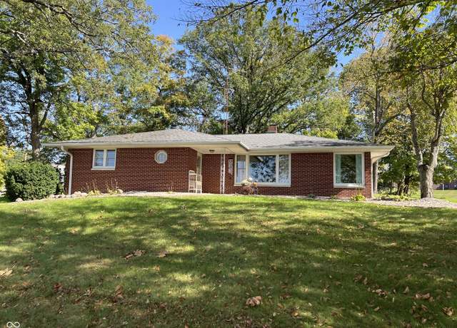 Property at 2800 Meadowbrook Dr, New Castle, IN 47362, 4 beds, 2.5 baths